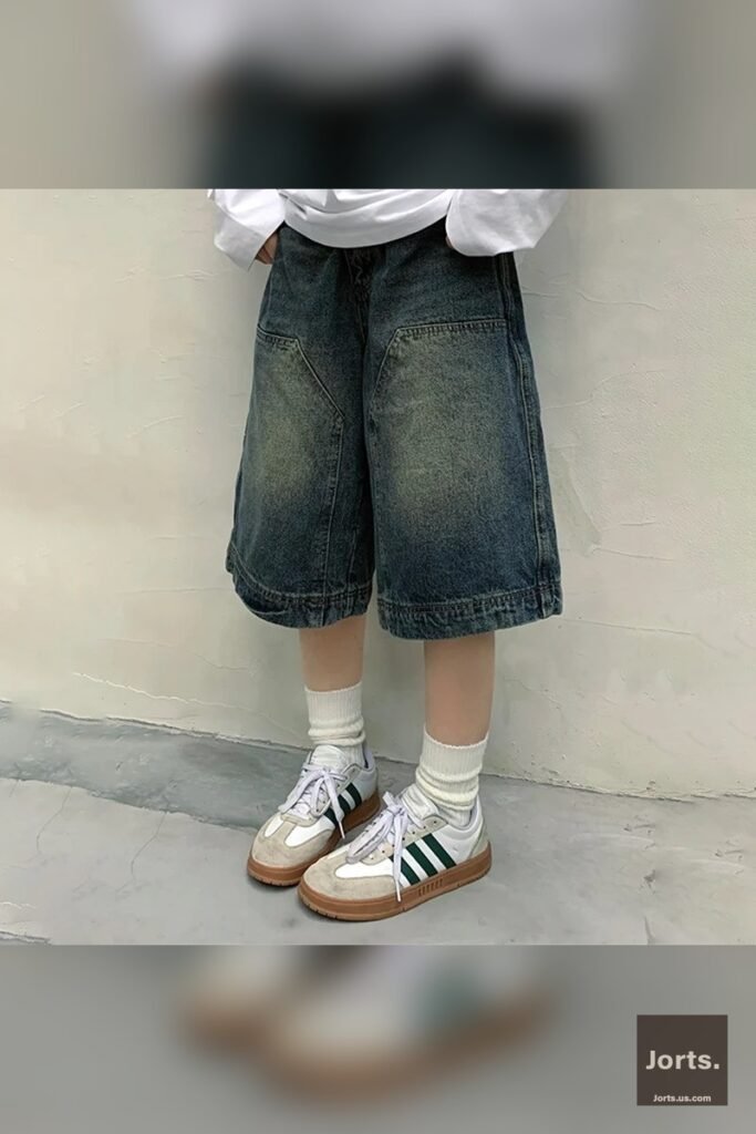 Iconic Y2K Baggy Jean Shorts – Washed Wide Leg Jorts